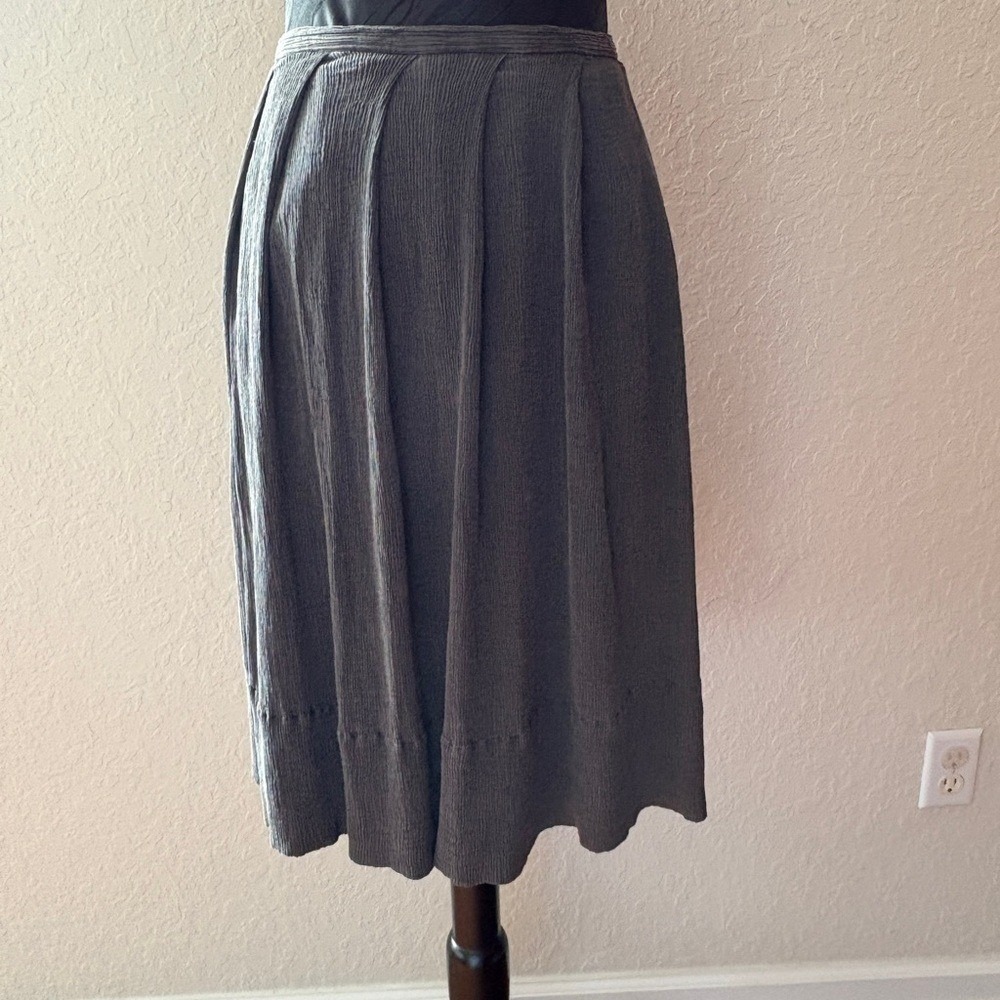 Vintage J. Crew 100% Silk Pleated Midi Skirt Womens 10 Gray Textured